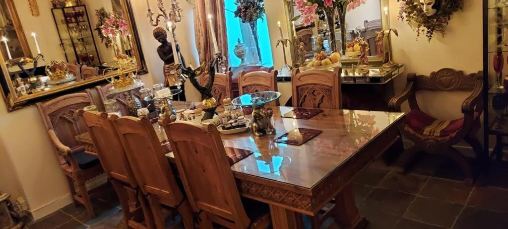 포스콜 Olivia House B&B 외부 사진