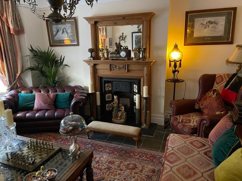 포스콜 Olivia House B&B 외부 사진